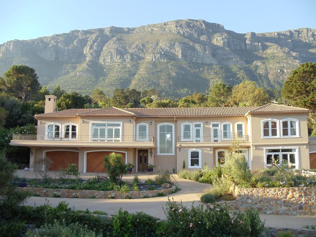 Chateau Neuf Du Cap Hout Bay Bagian luar foto