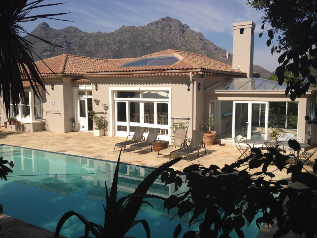 Chateau Neuf Du Cap Hout Bay Bagian luar foto